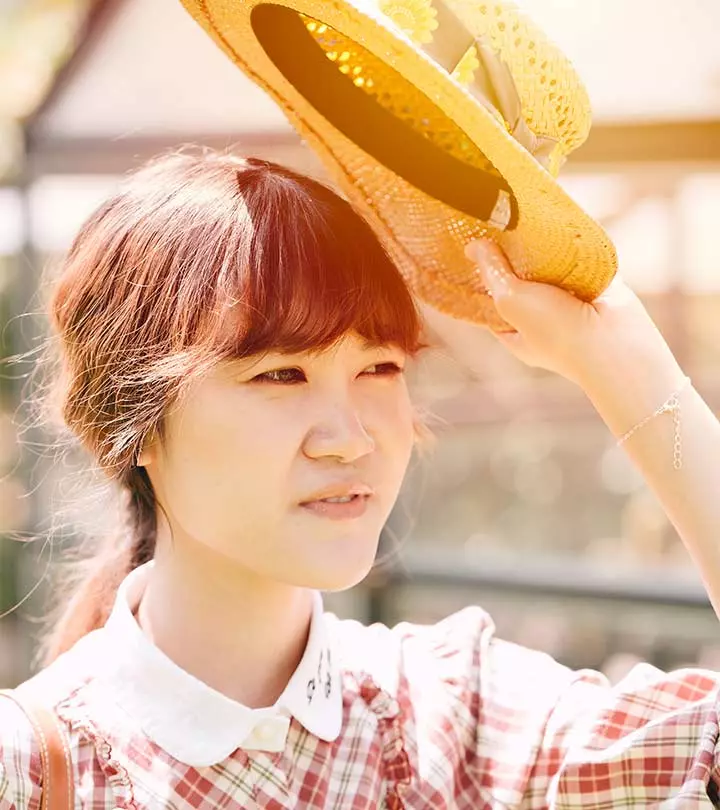 Sunburn Vs Sun Poisoning: 6 Home Remedies & Prevention Tips